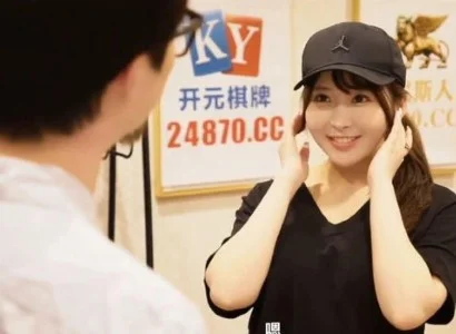 Nhân viên giao hàng dễ tính dễ tính suốt buổi giao